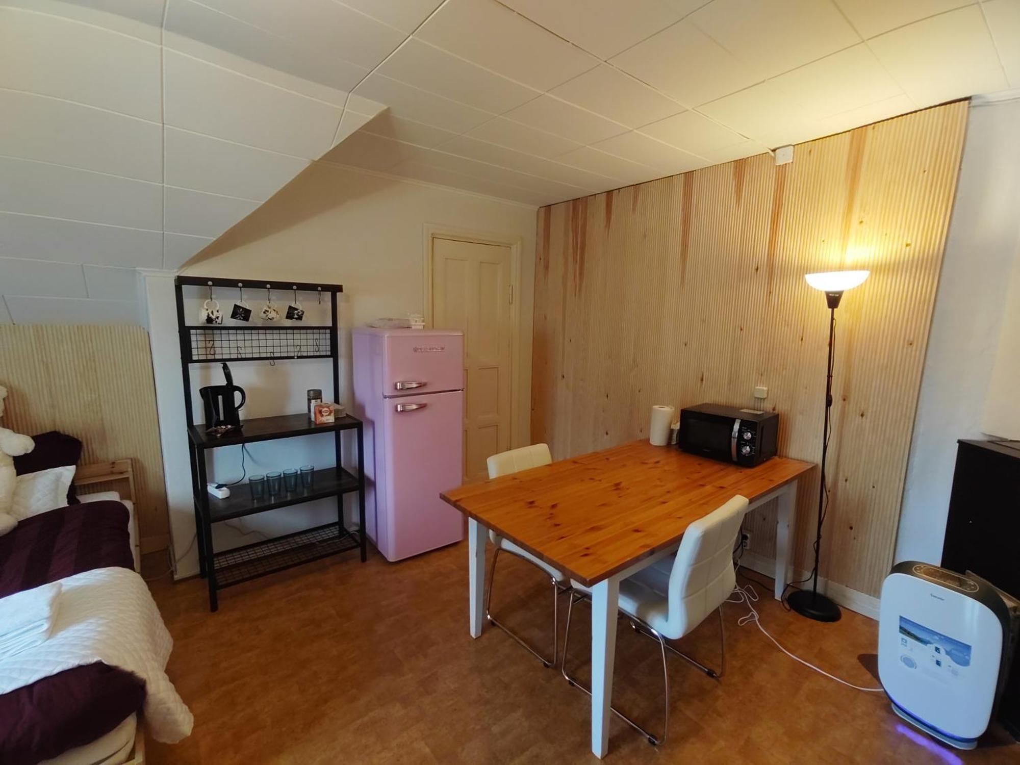 Kalle'S Unluxury Guest House Aircon 15Min City Center By Train Helsinki Exterior photo