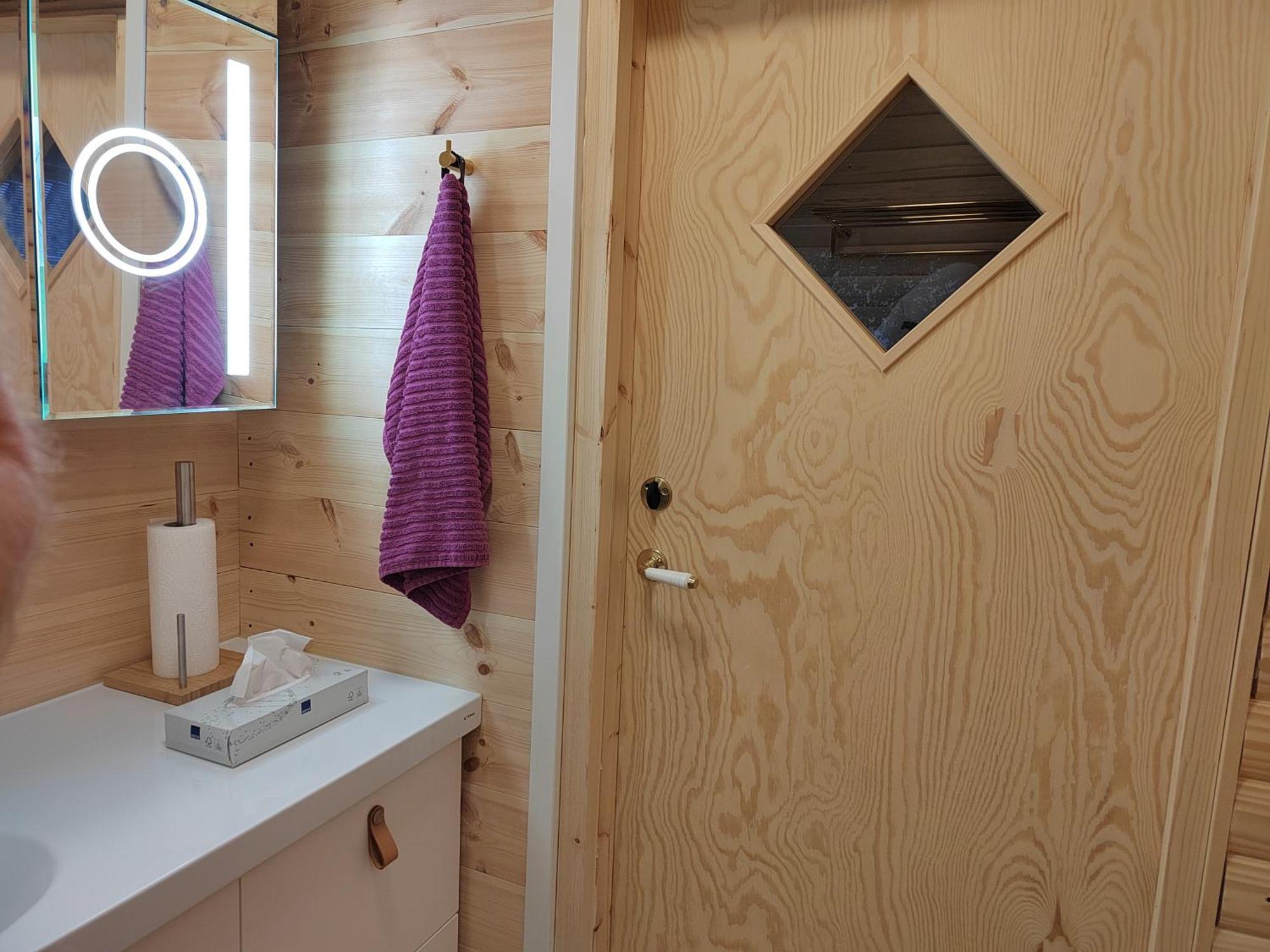 Kalle'S Unluxury Guest House Cl0Sed From 1St Of Feb 2025 Helsinki Exterior photo